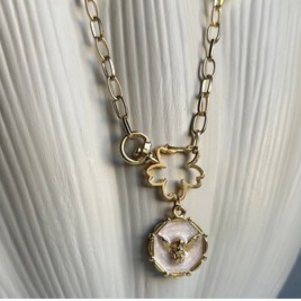 22K Gold Plated Angel Pendant Chain Necklace - Picture 3 of 6